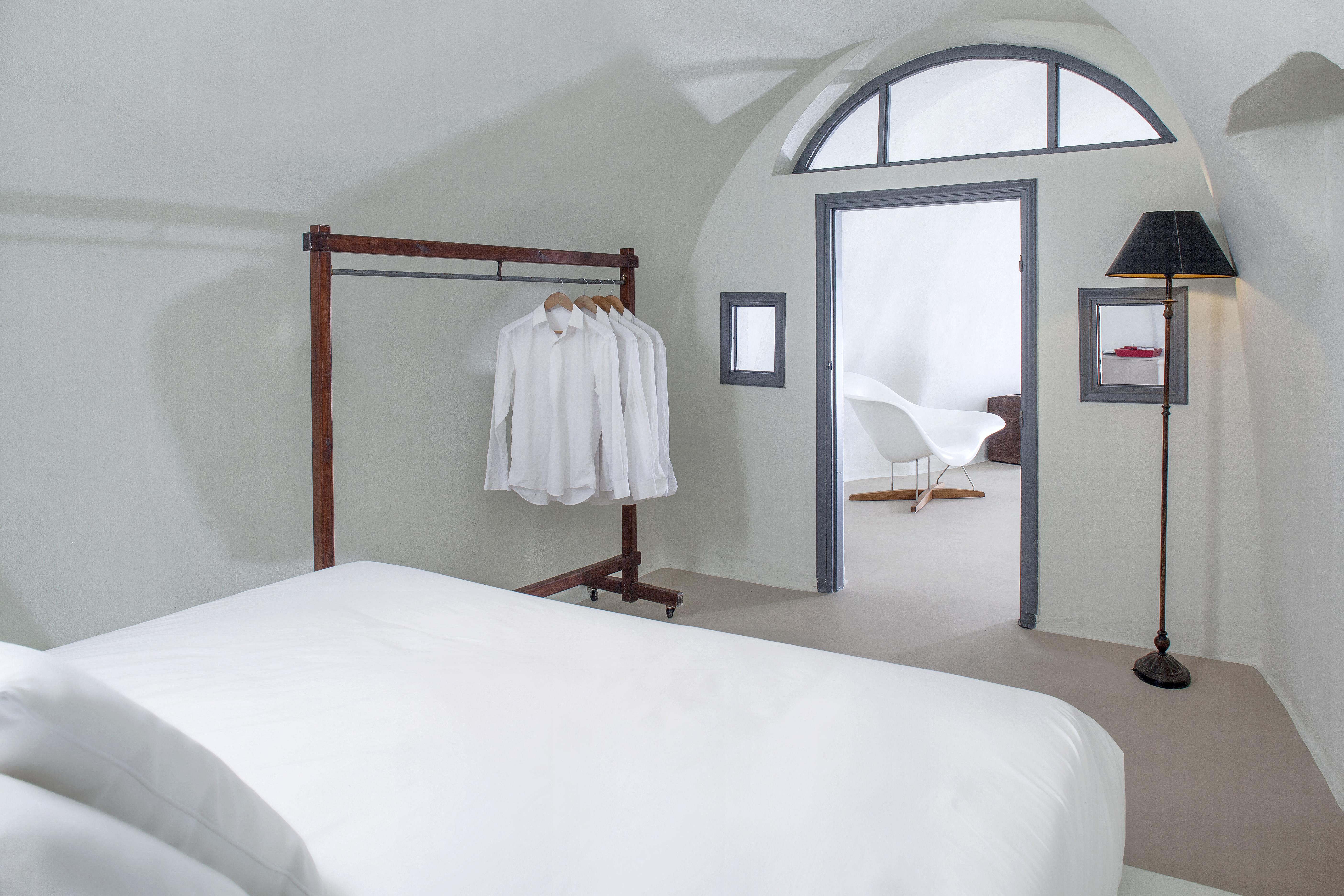 On The Rocks - Small Luxury Hotels Of The World (Adults Only) Имеровигли Экстерьер фото