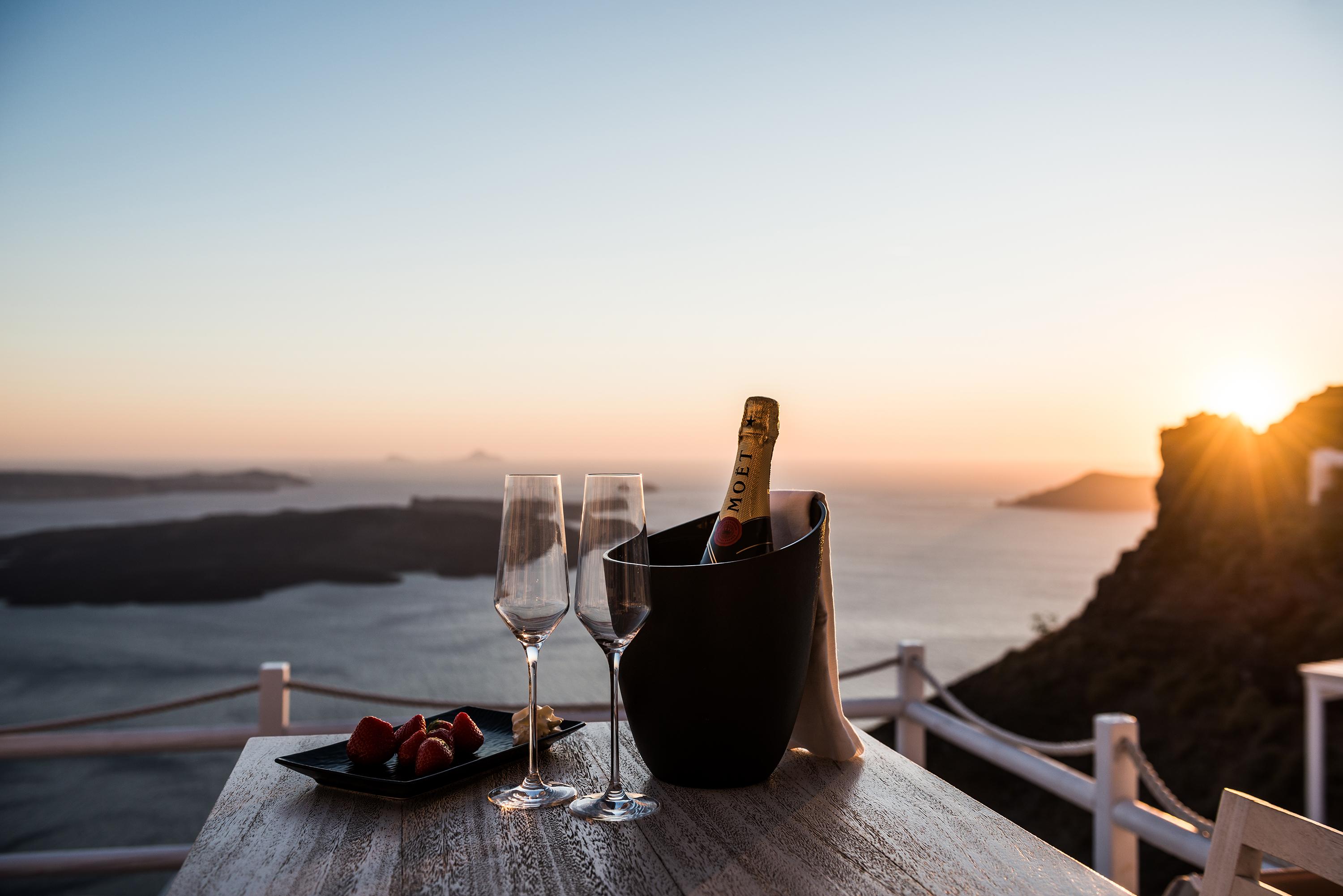On The Rocks - Small Luxury Hotels Of The World (Adults Only) Имеровигли Экстерьер фото