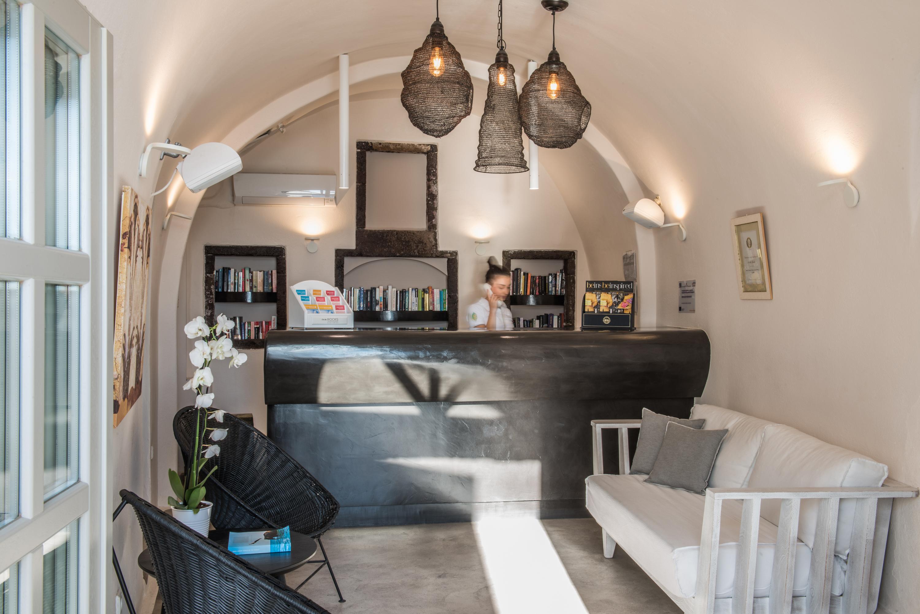 On The Rocks - Small Luxury Hotels Of The World (Adults Only) Имеровигли Экстерьер фото