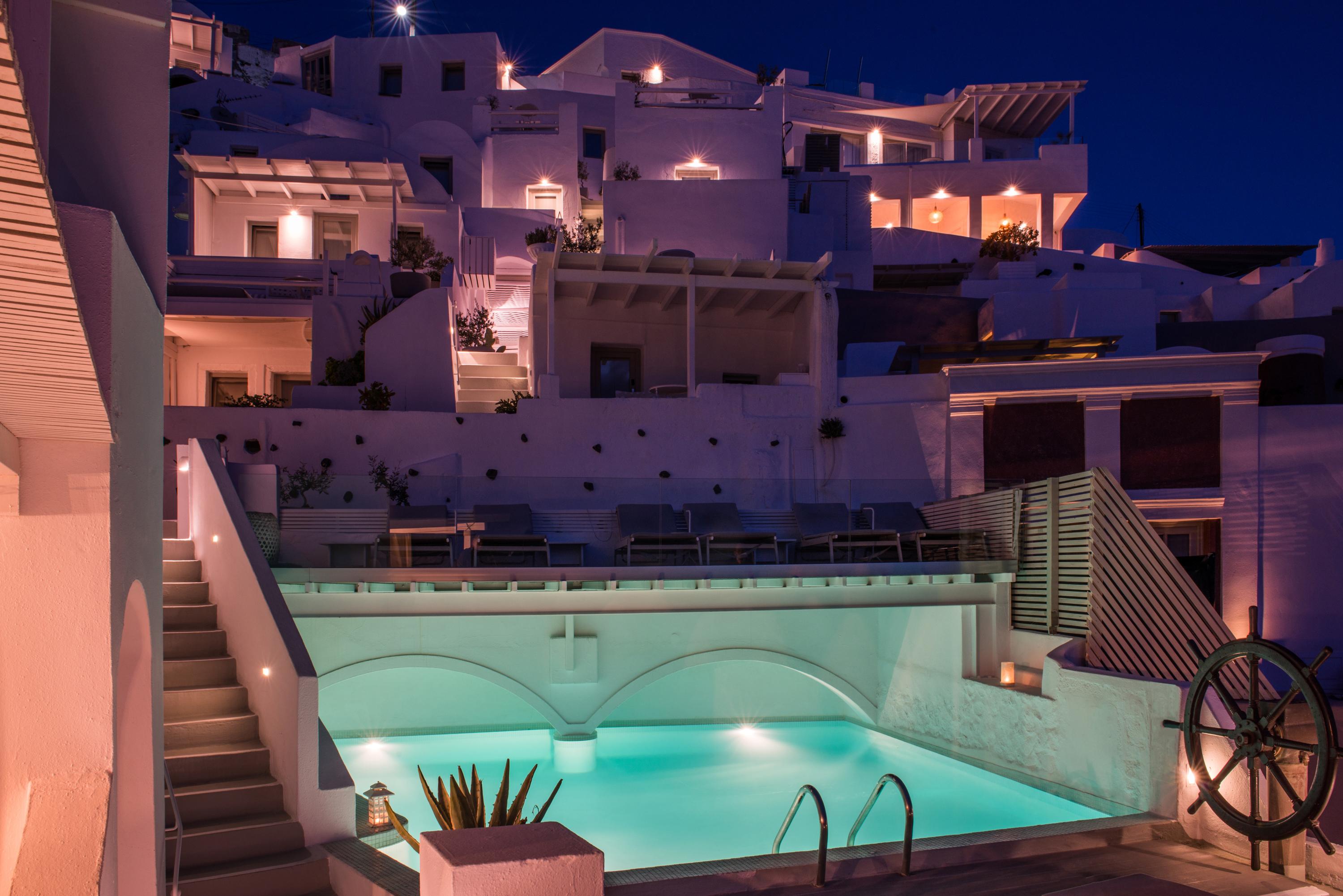 On The Rocks - Small Luxury Hotels Of The World (Adults Only) Имеровигли Экстерьер фото